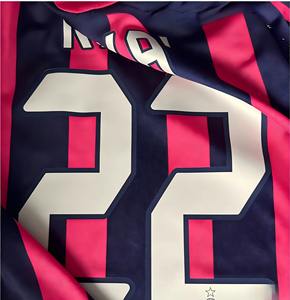 เสื้อฟุตบอลทีมเยือนแบบเรโทรของเอซีมิลานที่ปรับแต่งได้ - รุ่นนักเตะและแฟนบอลของคาค่า ยามาลส์ ผลิตจากโพลีเอสเตอร์ 100% - Product Image 2