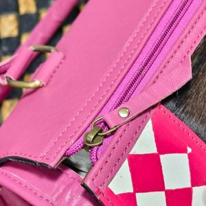Bolso Speedy Grande de Cuero Genuino con Paneles de Piel de Vacuno y Detalles de Borlas, de Lujo para Viaje, Rojo y Blanco, Gran Capacidad, Ligero - Product Image 5