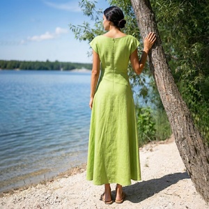 Robe midi vintage coupe trapèze 100 % coton à col en V et manches cloche, taille haute, avec poches à nœud et fermeture éclair latérale, faite à la main, respirante – Meilleure vente - Product Image 2