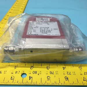 เครื่องควบคุมการไหลของมวล Horiba Stec SEC-7440M, MFC - อุปกรณ์และอะไหล่เซมิคอนดักเตอร์ระดับโลกที่เชื่อถือได้ - Product Image 4