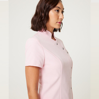 Tenue d'infirmière pour femmes, design multi-poches, col, manches courtes, tricoté, 72% polyester/21% rayonne/7% élasthanne, couleur et logo personnalisés