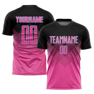 Uniforme de Fútbol Sublimado Personalizado en Forma Cuadrada con Degradado Rosa, Negro y Azul Claro para Entrenamiento y Partidos, Transpirable - Product Image 1