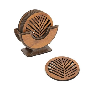 Des designs en bois naturel sont disponibles en sous-verres en bois, des tapis magnifiques et tendance. - Product Image 5