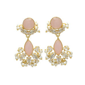 Boucles d'oreilles pendantes pour femme en laiton plaqué or 24 carats, saphir bleu naturel et perle, style vintage chrétien - Product Image 1