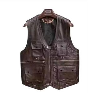 Veste de moto en cuir sur mesure de haute qualité pour hommes, coupe classique et durable - Product Image 1