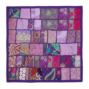 Décoration murale brodée en patchwork recyclé pour la décoration intérieure, présentoirs muraux, boutiques, approvisionnement en gros et vente en gros - Product Image 1