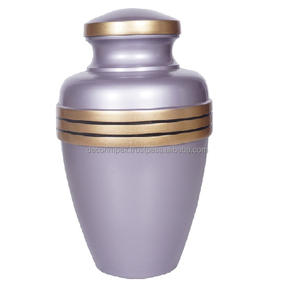 Urne funéraire en métal artisanale de qualité exportée pour les cendres humaines Urne funéraire décorative en métal pour adultes - Product Image 5