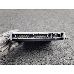 ECUs y Módulos de Computación Usados de Clase S A2218700992 - Product Image 3