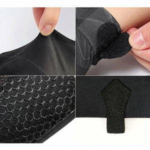 Elegant Wear Quick Dry Half Finger Snooker <b>Gloves</b> Bulk Quantity Reasonable Price Water Resistant Snooker <b>Gloves</b> - Product Image 6