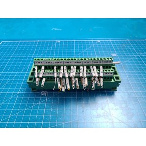 AP Systems KRINT-030A-TB16CH REV:1.0 KRINT-030A-TB16CH Tarjeta de Interfaz de Terminales de 16 Canales Usada Como Nueva, Equipo Semiconductores Legado - Product Image 1