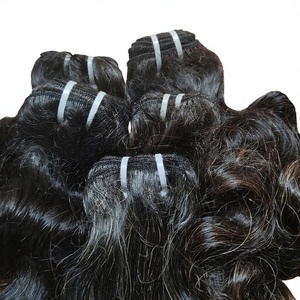 Extensiones de Cabello Ondulado Indio 100% Remy Virgen con Cutícula Alineada, Textura Ondulada Natural, Suave, Sin Enredos, Doble Trama a Máquina - Product Image 5