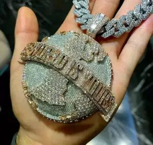 Colgante de Tierra con Moissanita VVS Totalmente Incrustada, Estilo Hip Hop Personalizado, Globo de Lujo VVS, Plata de Ley Chapada en Oro, Engaste de Garra, Letra Personalizada - Product Image 3