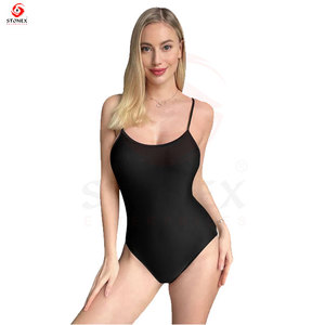 Traje de baño elegante de una pieza para mujer, color negro, con tirantes ajustables y diseño ajustado que realza la figura - Product Image 1
