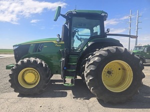Tractor de Ruedas 4WD de Gran Tamaño 7R 250 2022, Listo para Exportación Premium - Product Image 2
