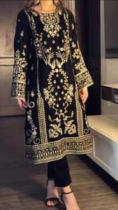 Ensemble haut et pantalon en crêpe pur pour femme RADHE EXPORTS, best-seller, avec dupatta en tulle doux, broderie lourde et travail de sequins, séchage rapide, idéal pour les soirées. - Product Image 6