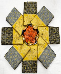 Sari de seda amarillo y gris con borde estampado, traje tradicional indio para bodas, para mujeres - Product Image 5