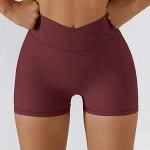 Ensemble de yoga et de fitness pour femmes, short et soutien-gorge à fermeture éclair sur le devant, fabriqué au Pakistan, nouveau design, vêtements de sport, ensemble de yoga pour femmes, matière respirante de qualité supérieure - Product Image 3