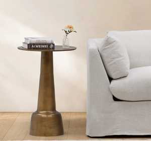Mesa de Centro Moderna Golden Hour con Base Cónica, Muebles Contemporáneos para Sala de Estar, Diseño Metálico Hecho a Mano - Product Image 4