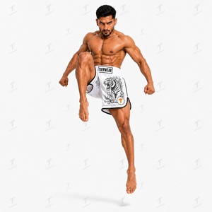 Shorts de combat Muay Thai Elite 205 GSM en satin léger et flexible pour l'entraînement de boxe et de kickboxing, avec fentes latérales, personnalisables OEM - Product Image 4