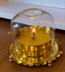 Lampe à huile traditionnelle en laiton pur Akhand Jyot Diya pour la décoration de temple et de maison - Product Image 2
