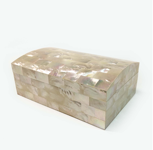 Caja de Joyería Hexagonal Hecha a Mano con Diseño Floral de Madreperla, Organizador de Joyas Multiusos para Tocador y Exhibición de Joyas - Product Image 3