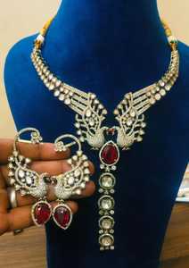 ชุดสร้อยคอพร้อมต่างหูดีไซน์นกยูงคุณภาพพรีเมียม สวยงาม เหมาะสำหรับงานแต่งงาน งานเลี้ยง - Product Image 4