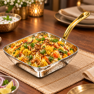 Poêle carrée en acier inoxydable martelé avec poignée dorée pour cuisinières à gaz et à induction - Product Image 5