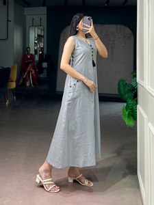 SK-4681 Kurta de Algodón Elegante para Mujer, Sin Arrugas, Largo Midi, Mezcla Perfecta, Comodidad, Sofisticación, Silueta Favorecedora - Product Image 3
