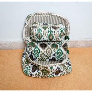 Nuevo y elegante juego de neceseres de 3 piezas con decoración de cadena de borlas, tela acolchada, cierre de cremallera, duradero, portátil, organizador de viaje. - Product Image 4