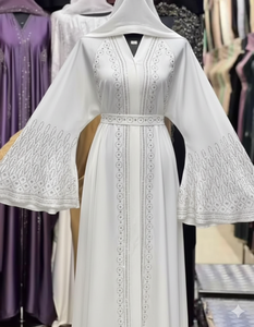 ชุดอาบายะห์แบบดั้งเดิมสีดำสวยงามสไตล์ดูไบ ปี 2026 สำหรับผู้หญิงมุสลิม ซาอุดิอาระเบีย สไตล์ตุรกี ผ้าโพลีเอสเตอร์ ระบายอากาศได้ดี เหมาะสำหรับวันอีด ความยาวถึงข้อเท้า - Product Image 3