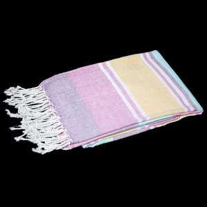 Serviettes de plage Fouta rayées en coton recyclé à séchage rapide, motif attrayant, les plus vendues, au meilleur prix du marché – Serviette de golf et de plage. - Product Image 2