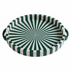 Bandeja de Servir de Lujo Hecha a Mano con Incrustaciones de Hueso Chevron, Color Verde Oliva, Diseño Geométrico en Zig-Zag, Bandeja Decorativa para Mesa de Centro - Product Image 5
