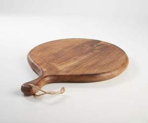 Tabla de cortar de madera duradera con asa y espátula para uso en cocina, para carne, pan, alimentos cocinados y bloques tallados - Product Image 6