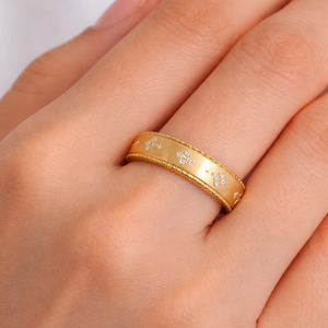 แหวนเงินแท้ 925 ชุบทอง 18k แบบซ้อนได้ สำหรับงานหมั้น งานแต่งงาน หรือเป็นแหวนแทนใจ สำหรับเธอ - Product Image 1