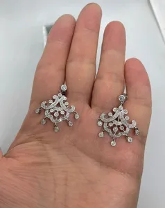 Boucles d'oreilles pendantes et tombantes pour femmes, en moissanite ronde de 2 carats, style antique, en argent 925 plaqué or blanc 14 carats - Product Image 4