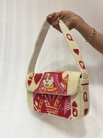 Sac fourre-tout à bandoulière moderne perlé, motif reine, style ethnique indien, entièrement fait main, de luxe, pour soirée et fête, par un créateur