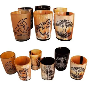 Vaso de Cuerno Tradicional Ecológico y Sostenible con Tapa, Impresión Tipográfica Personalizable para Fiestas, Vino, Cerveza, Natural, MULTI - Product Image 2