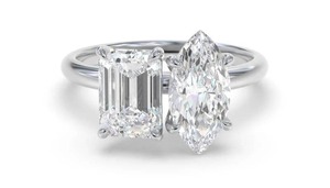 Stunning Emerald And Marquise Cut Toi Et Moi <b>Ring</b> 0.80 Ct Lab Grown Diamond In Platinum - Product Image 2