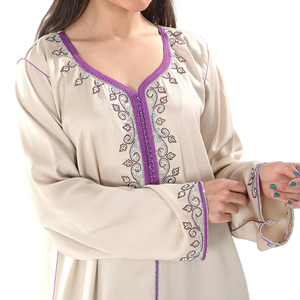 Jalabiya Premium Estilo Árabe para Mujer, Manga Larga, Vestido Modesto de Oriente Medio, Tela Suave y Cómoda - Product Image 6
