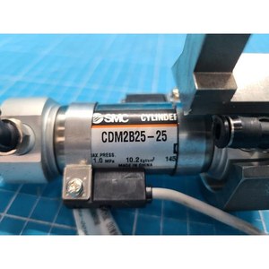 กระบอกลม CDM2B25-25 SMC ใช้เป็นชิ้นส่วนอุปกรณ์เซมิคอนดักเตอร์แบบดั้งเดิม - Product Image 4
