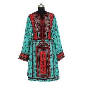 Vestido Bohemio Balochi Kuchi Hecho a Mano, Estilo Vintage, Único, BDR047 - Product Image 1