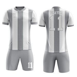 Ensemble d'uniformes de football personnalisés imprimés par sublimation pour adultes – Maillot et short rayés gris et blanc pour hommes, en polyester respirant, numéro de joueur 11 - Product Image 1