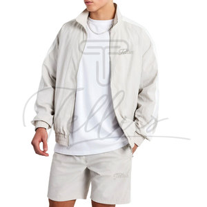 Conjunto de Pantalones Cortos y Chaqueta Cortavientos de Nailon para Hombre, Estilo Casual, Color Sólido, Primavera/Verano 2026, Ropa Deportiva Urbana - Product Image 5