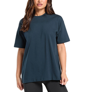 T-shirts surdimensionnés pour femmes, style streetwear décontracté d'été, col rond, manches courtes, 220 grammes, 100% coton, design personnalisé - Product Image 1