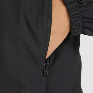 Vestes coupe-vent pour hommes, logo personnalisé OEM en gros, fermeture éclair noire, tissu nylon léger et respirant, imperméable. - Product Image 6