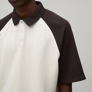Chemise polo en tricot à manches courtes de style boxy pour l'été, couleur et logo personnalisés, col rabattu, pour homme - Product Image 4
