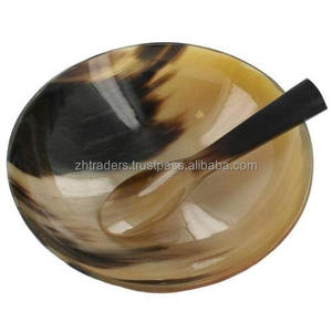 Bol décoratif en corne de vache naturelle 10 pouces, surface polie à la main, disponible en couleur personnalisée pour la table à manger, la maison - Product Image 1