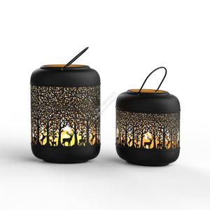 Juego de Faroles Colgantes de Hierro con Diseño de Bosque, Patrón Recortado, Resistencia al Calor, Duradero, Portavelas Aromáticas para Navidad - Product Image 1