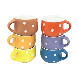 Tasses à café classiques en céramique indienne arc-en-ciel, compatibles micro-ondes - Product Image 1