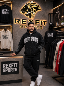 เสื้อฮู้ดซิปหนักประดับเพชรแบบกำหนดเองสำหรับผู้ชาย ทรงโอเวอร์ไซส์ สตรีทแวร์ แขนลายเปลวไฟ ปักลาย รับผลิตเสื้อฮู้ดแบรนด์ส่วนตัว - Product Image 3